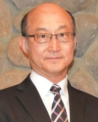 伊東　寛氏