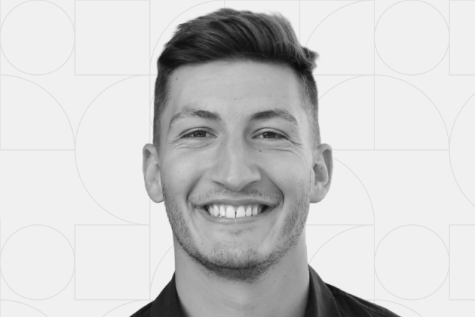 Denis Karbstein Headshot