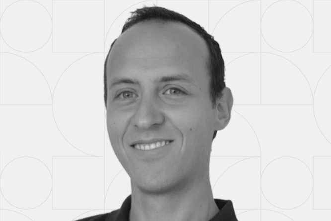 Michael Valente Headshot