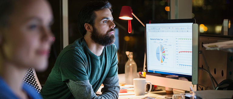 Security Professional Analysing Proofpoint Email Fraud Dashboard